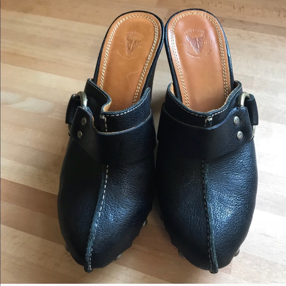 Frye leather clogs size 8.5